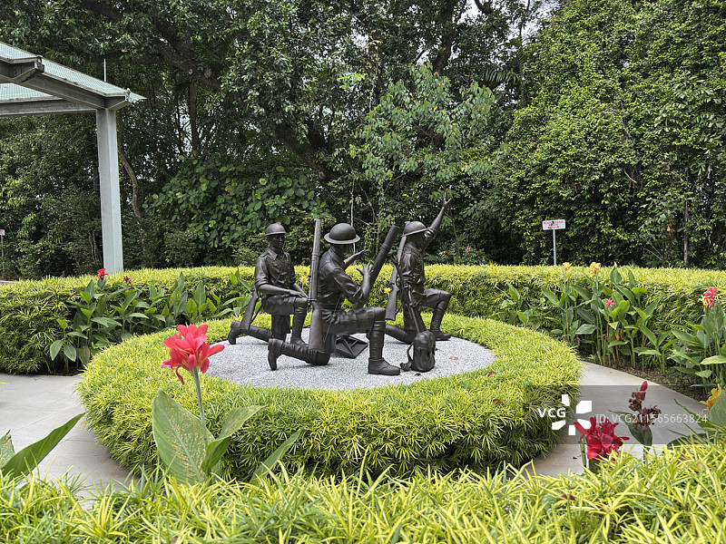 新加坡肯特岗公园1942年抗日战争中最后抵抗的马来军人纪念雕塑图片素材