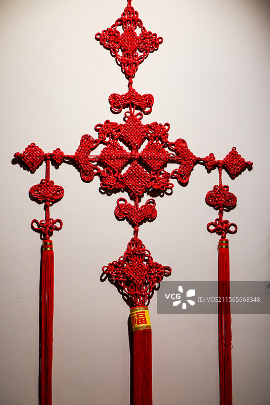 国家博物馆展出节日气氛的中国结装饰图片素材