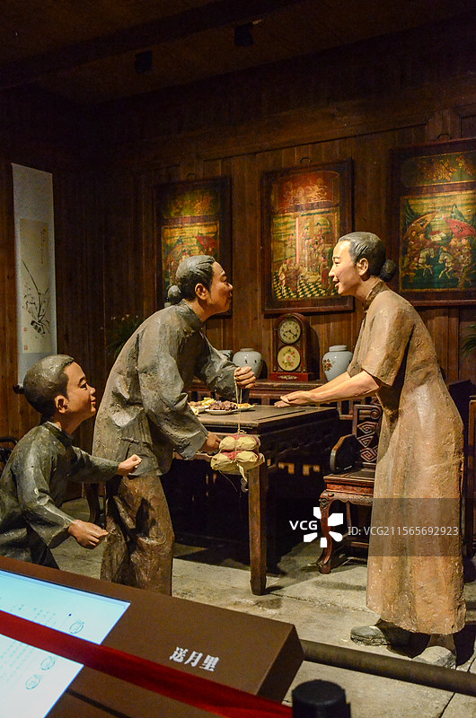 临海市博物馆人生礼仪-送月里图片素材