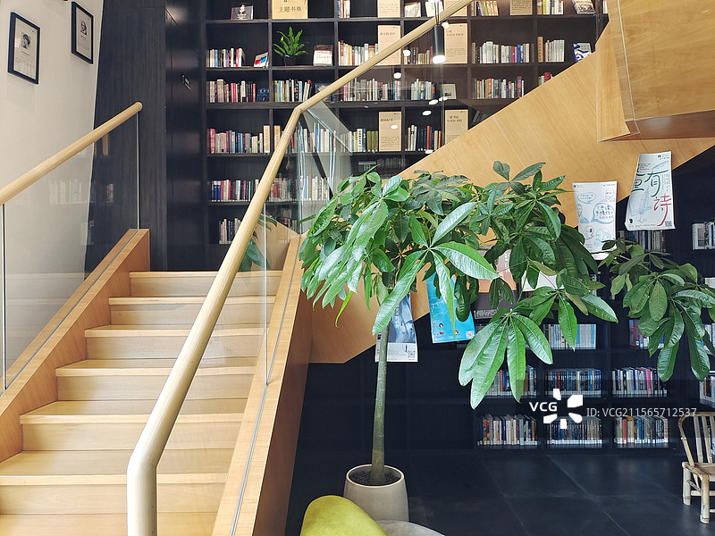寻麓书馆步梯    成都麓湖图片素材