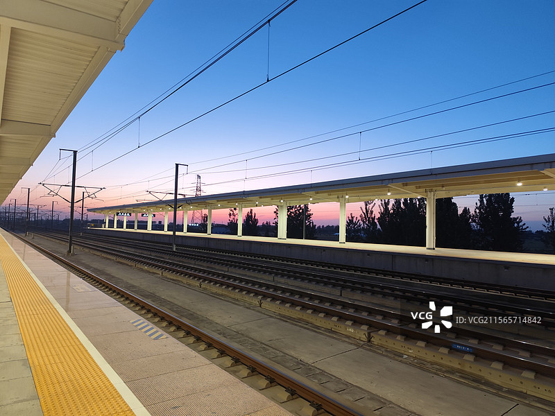 萧县北高铁站晚霞图片素材