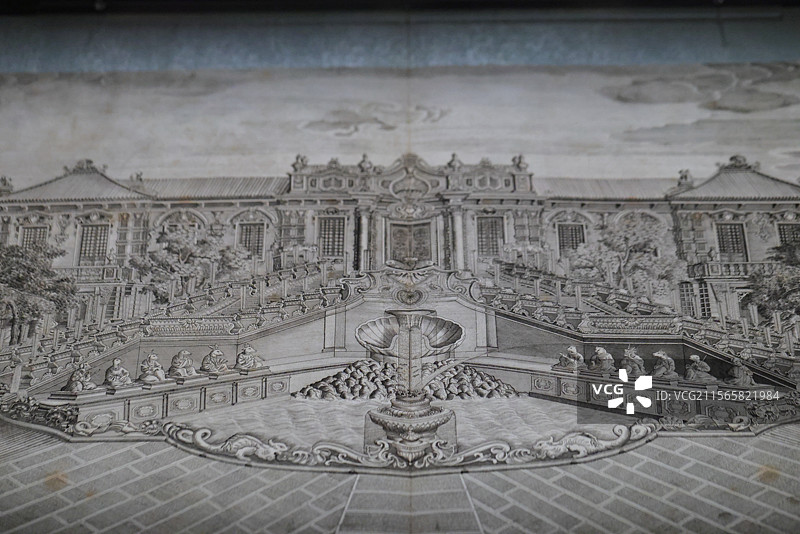 圆明园铜板画册海晏堂西面十二生肖喷泉图片素材