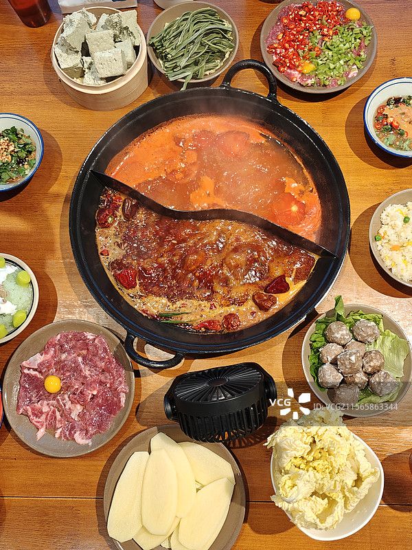 重庆鸳鸯火锅图片素材