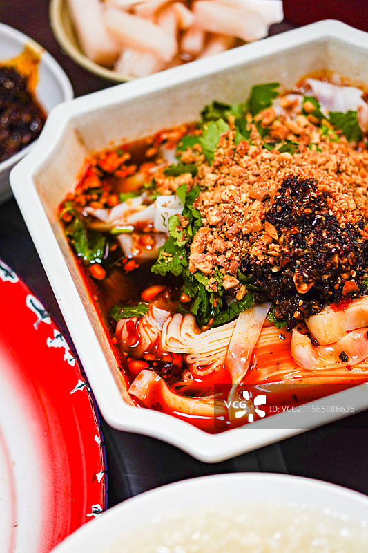 云南特色美食小吃-凉卷粉图片素材