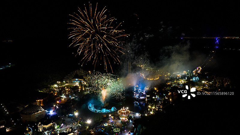 第十届太湖湾音乐节-嬉戏谷烟花秀图片素材
