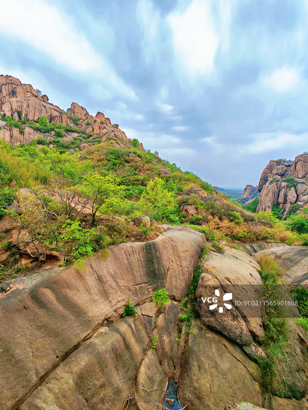 河南嵖岈山春日风光图片素材
