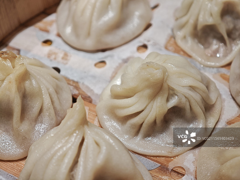中国传统美食苏菜蟹粉小笼包图片素材