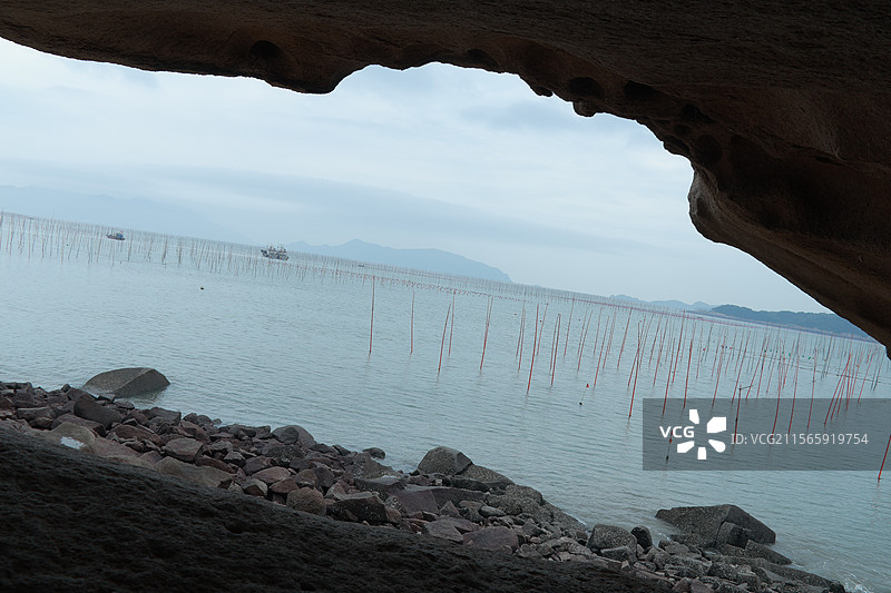 霞浦海豚湾的海洞图片素材