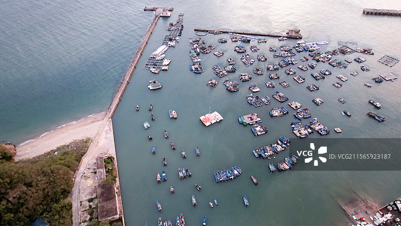 广西北海鳄鱼山港口涠洲岛火山口地质公园图片素材