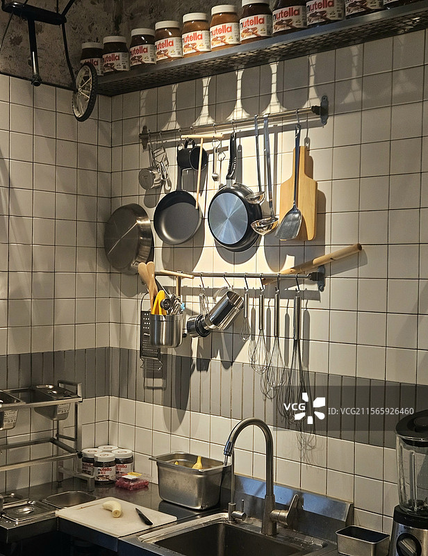 西餐甜品店厨房一角图片素材