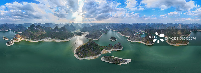 西望上林大龙湖图片素材