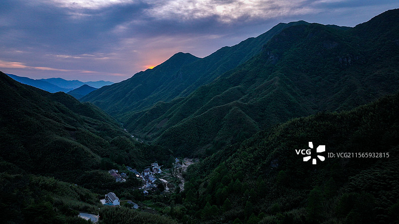 安吉井空里大峡谷图片素材