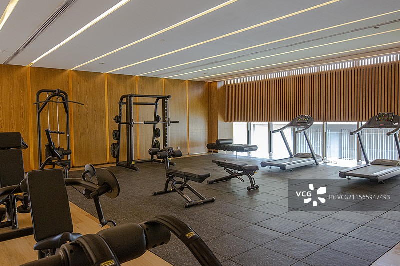 广州珠光云山壹号豪宅会所健身房内景图片素材