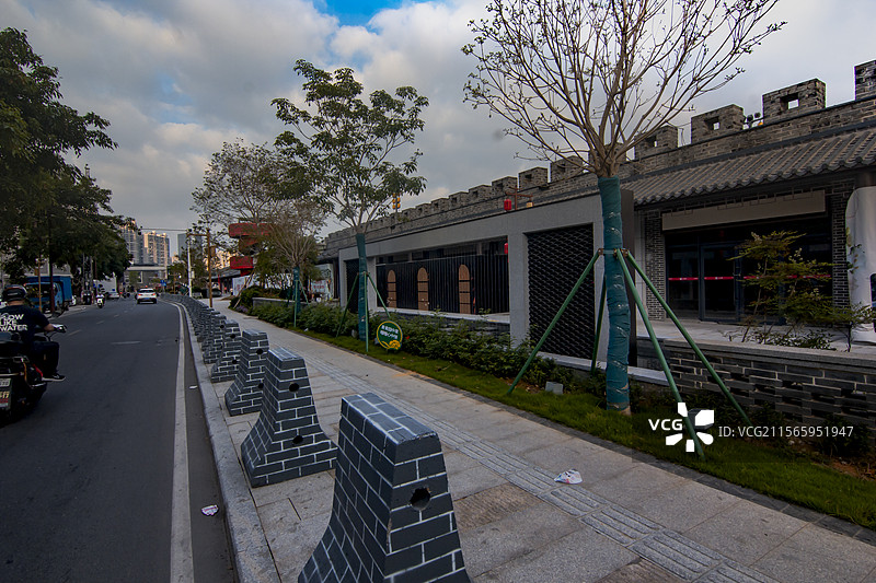 淡水墟文化特色街区改造项目作为惠阳区“百千万工程”的重要组成部分，打造集惠阳名优特色产品一条街。图片素材