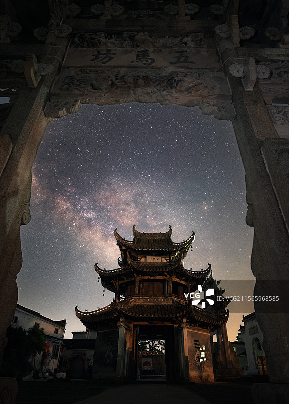 歙县许村五马坊大观亭星空银河图片素材