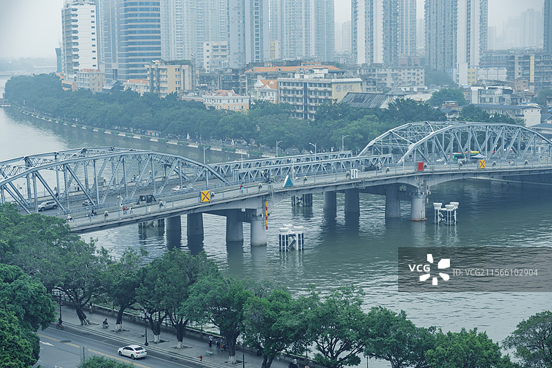广州星寰国际七楼摘星奇缘观景平台俯瞰珠江图片素材