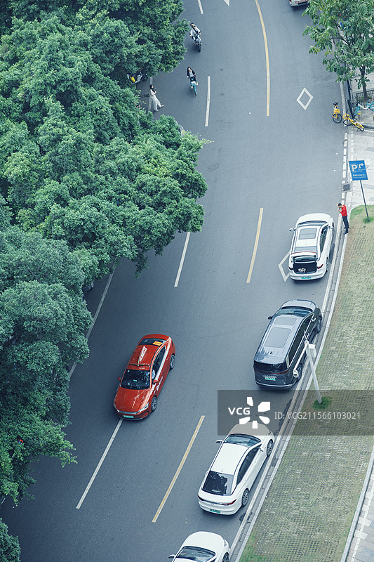 广州星寰国际七楼摘星奇缘观景平台俯瞰珠江图片素材