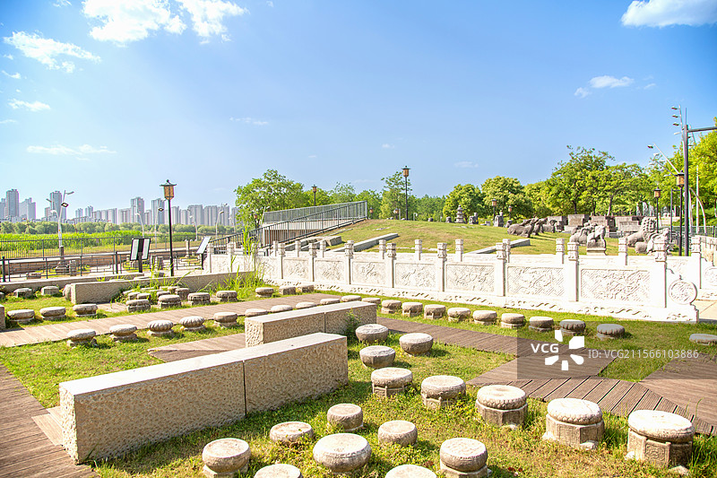 南京眼旅游区石雕园展览文物（徽州四绝：圣旨碑、石盆、石缸、石碑、石人、石兽、石亭）图片素材