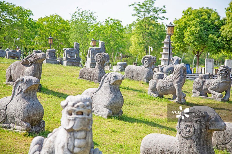 南京眼旅游区石雕园展览文物（徽州四绝：圣旨碑、石盆、石缸、石碑、石人、石兽、石亭）图片素材
