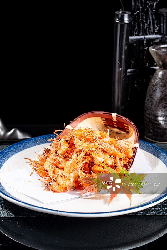 油炸小河虾图片素材