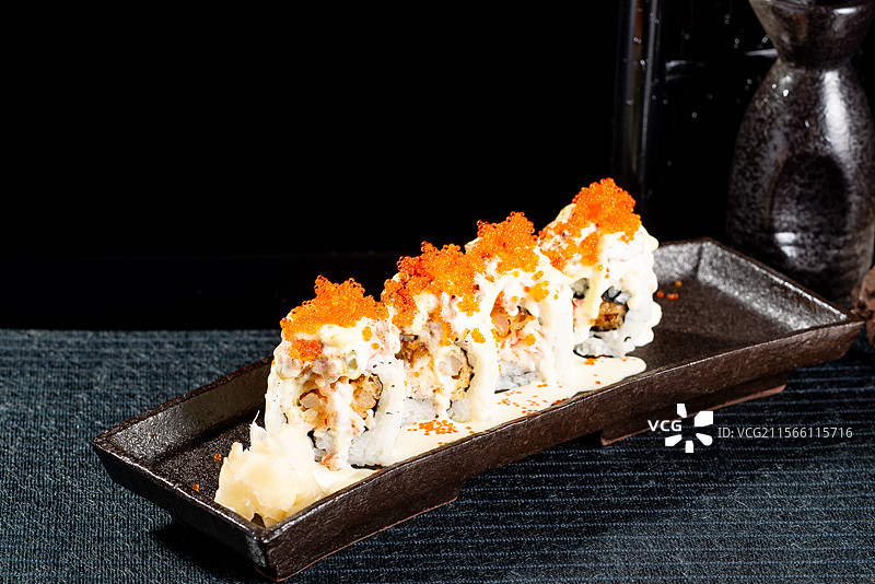 鱼籽蟹柳寿司图片素材