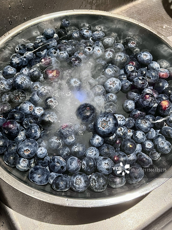 莓有烦恼图片素材