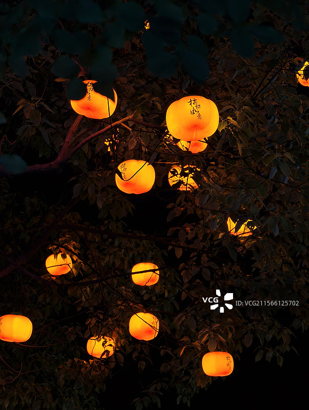 甘坑古镇夜景柿柿如意图片素材