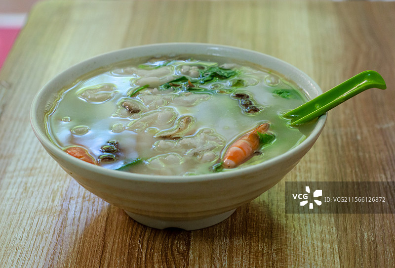 福州特色美食锅边糊诱人呈现图片素材