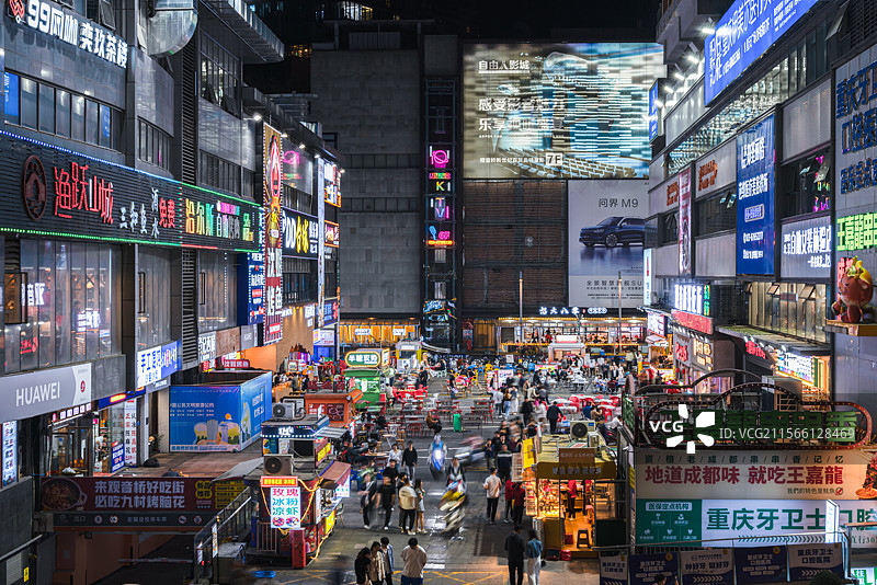 重庆市江北区观音桥步行街东环路星天广场观音桥夜市图片素材