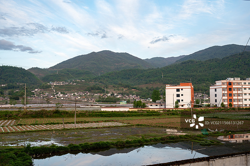 行摄成昆图片素材