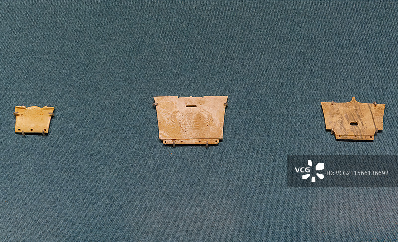 杭州，良渚文化，玉器，玉冠形器图片素材