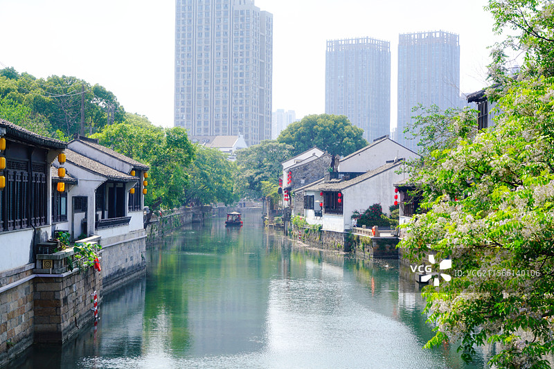 古今交汇图片素材