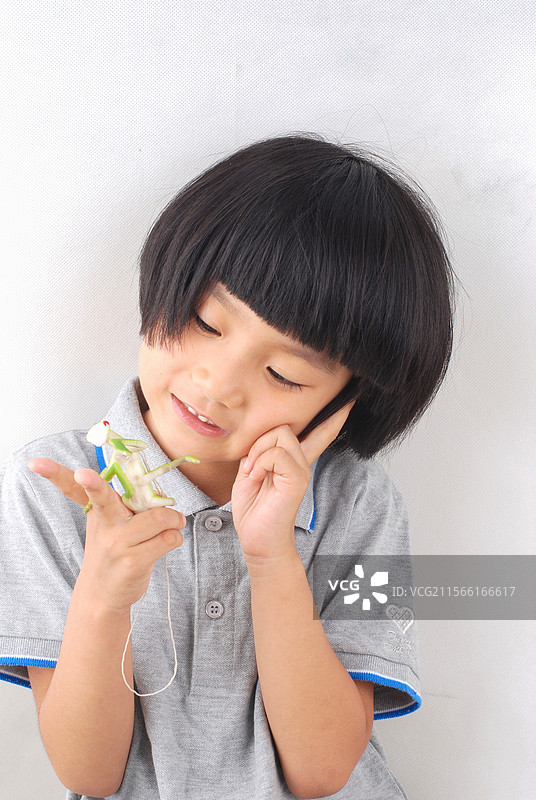 可爱女孩和玩具图片素材