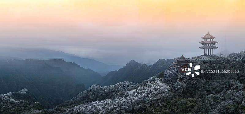 广西大明山顶峰图片素材
