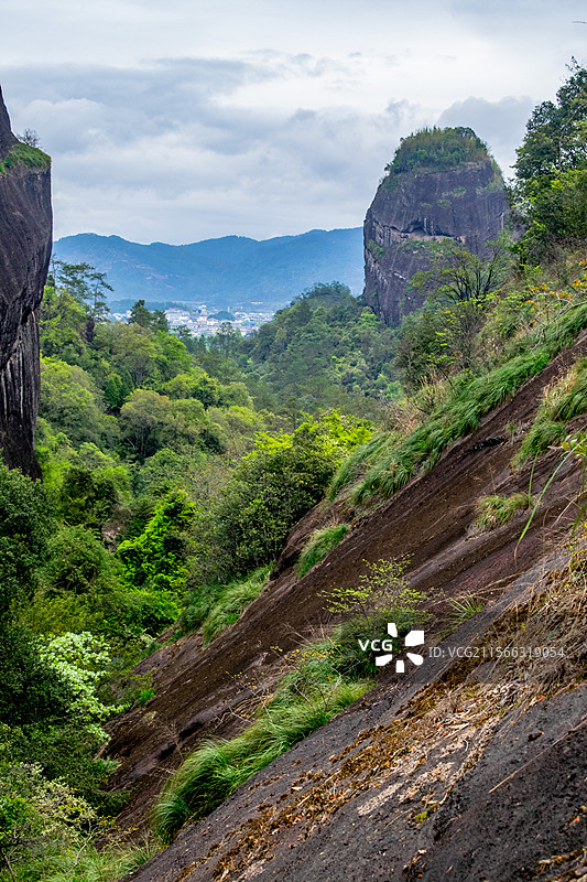 武夷山—虎啸岩图片素材