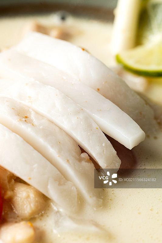 椰子椰子肉椰子汤奶油鸡汤鸡肉椰子鸡椰香奶油鸡汤泰国菜泰国美食东南亚美食图片素材