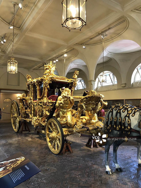 英国女王的马车特写伦敦老爷车图片素材