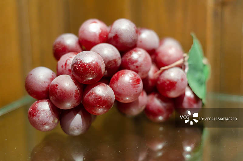 酿制葡萄酒的原料红葡萄图片素材