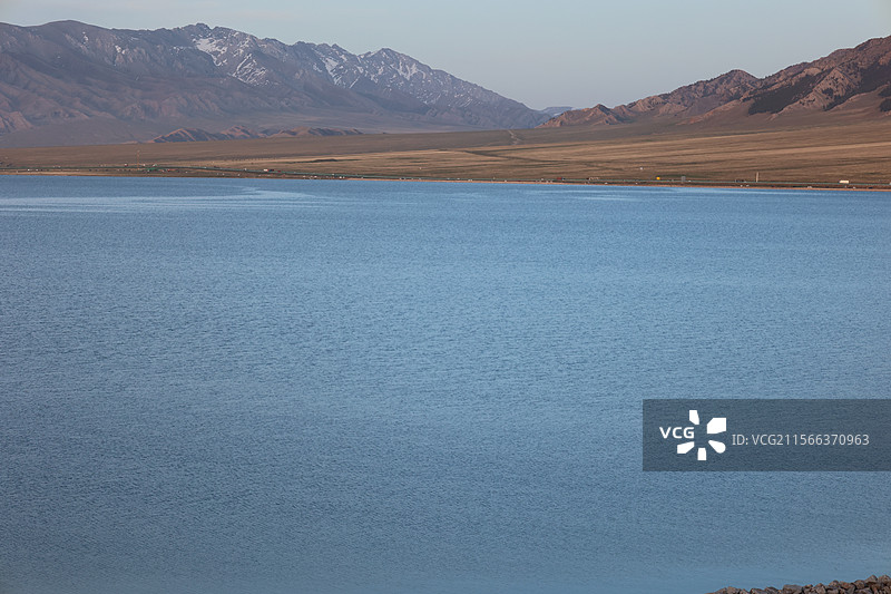 新疆赛里木湖环湖风景图片素材