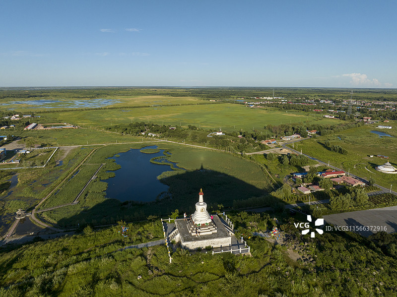 通辽市科尔沁左翼后旗阿古拉草原双合尔山及白塔图片素材