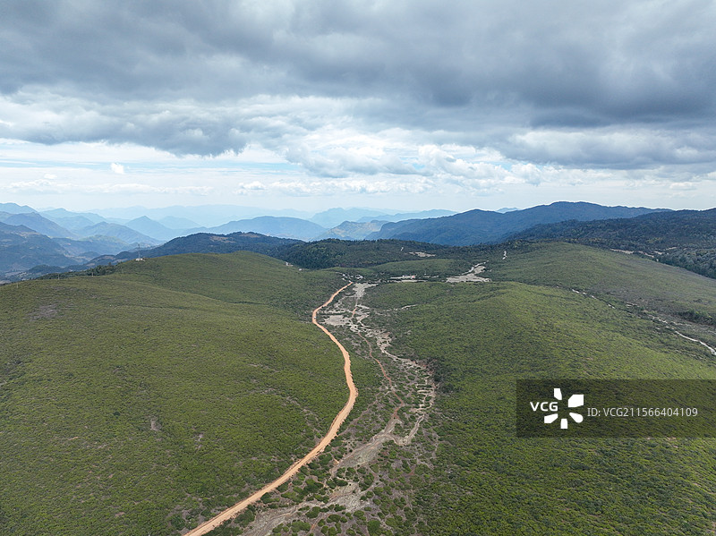 航拍格萨拉地质公园 生态园区图片素材