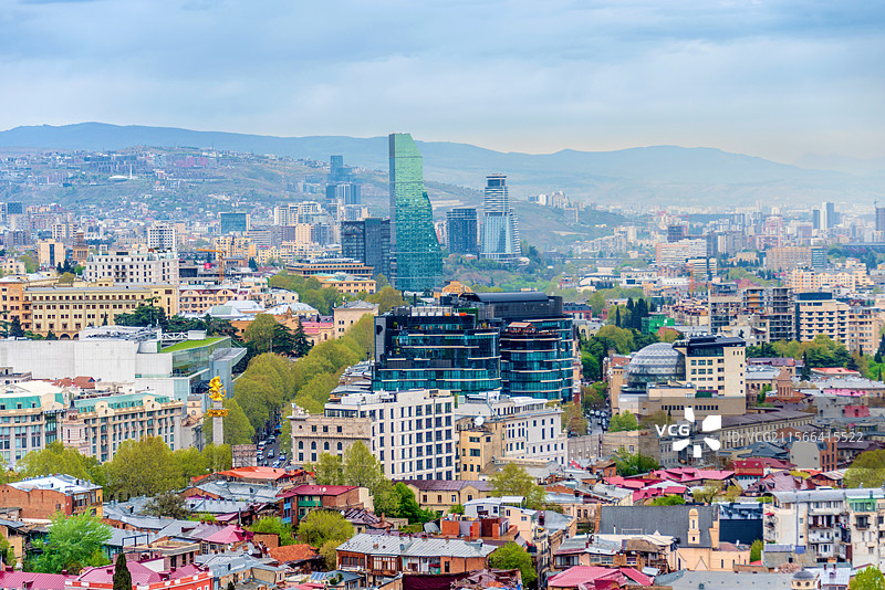 格鲁吉亚第比利斯纳瑞卡菈堡垒俯瞰老城区图片素材