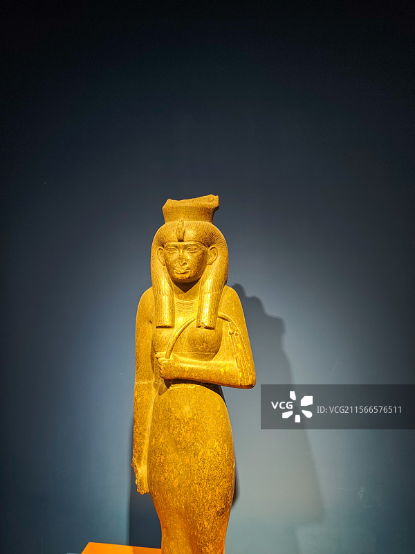 上海博物馆古埃及文明大展 —— 古埃及站立雕像特写图片素材