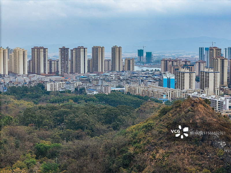 武宣县 武北村 太平路 黔江 吐番大山图片素材