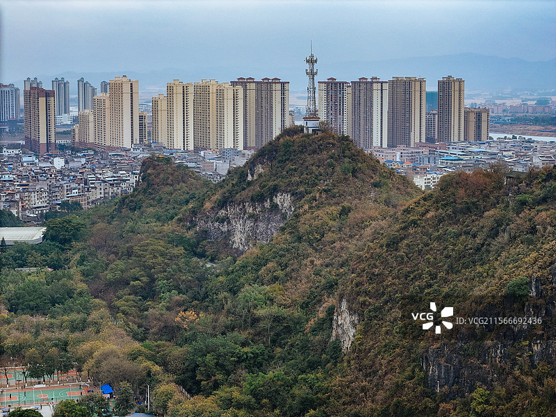 武宣县 武北村 太平路 黔江 吐番大山图片素材