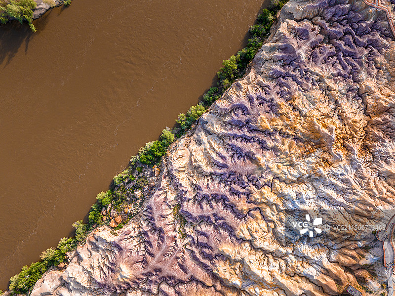 新疆 五彩滩 风电及自然风光图片素材