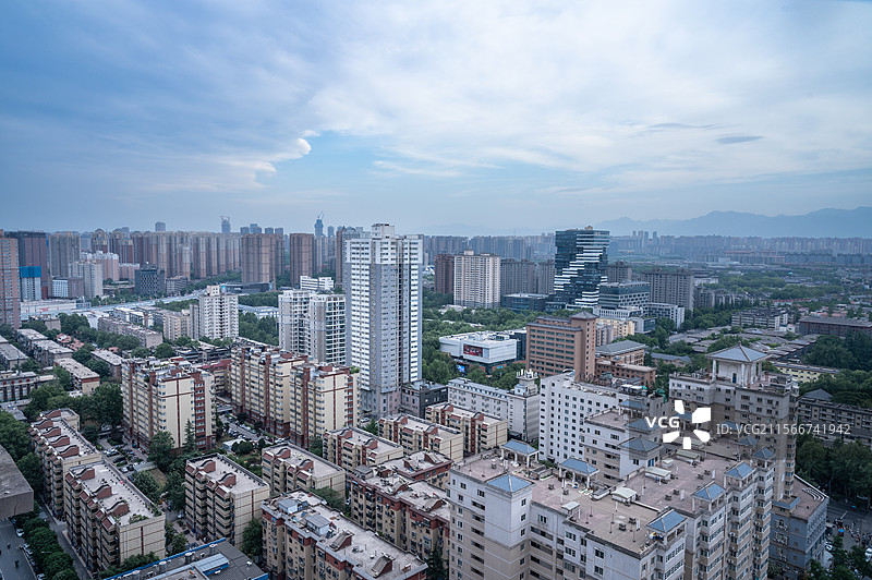 中国陕西西安著名旅游景点大雁塔大唐不夜城航拍视角图片素材