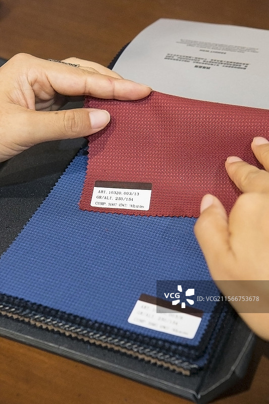 西装衬衫设计样品间图片素材