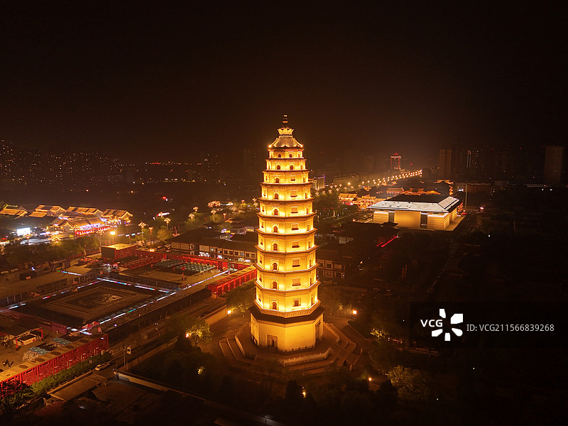 航拍河北定州开元寺塔夜景灯光图片素材