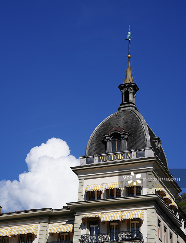 蓝天白云穹顶图片素材